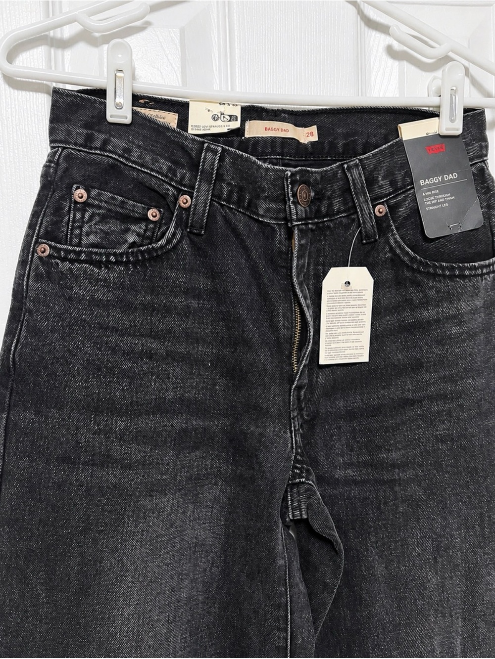 Levi’s Premium Baggy Dad Black Wash Straight Leg Jeans NWT 28x30 - Picture 3 of 7